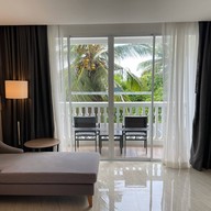 Centara Ao nang Beach Resort and spa