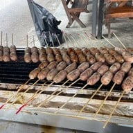 ไส้กรอกแม่อุดม ใกล้ริมปิงนวรัฐ