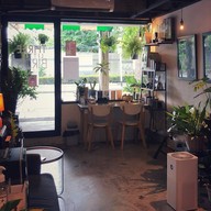 Three Little Birds Cafe on Lonely Avenue