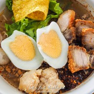 ก๋วยเตี๋ยวทางโค้ง