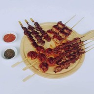 มาคุโระหม่าล่าปิ้งย่างเสียบไม้ สุพรรณบุรี