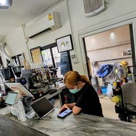 บรรยากาศ ONS Coffee / Of course Not Specialty Coffee
