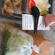 กะเพราพริกแห้ง สะพานพระนั่งเกล้า