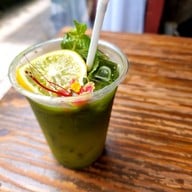 เมนูของร้าน Madison Hotel & Cafe ท่าศาลา