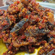 สายชล ไม่เคยหยุดนิ่ง