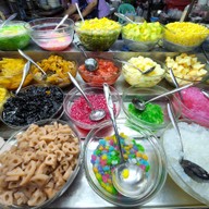 บรรยากาศ นกน้อย ขนมหวาน