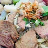 เนื้อตุ๋นทุ่งเศรษฐี รามคำแหง 2