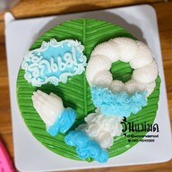 วุ้นแม่มด