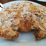 เมนูของร้าน La Baguette The French  Bakery Cafe Naklua, Pattaya