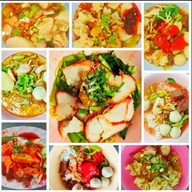 ชายสี่ บะหมี่เกี๊ยว สามแยกสแกงาม