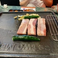 Nice Two Meat U Zpell @Future Park Rangsit