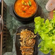 Nice Two Meat U Zpell @Future Park Rangsit