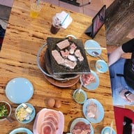 เมนูของร้าน Stone Grill ปิ้งย่างหินร้อน