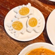 เมนูของร้าน ต๋อง เต็ม โต๊ะ นิมมานเหมินท์ ซอย 13