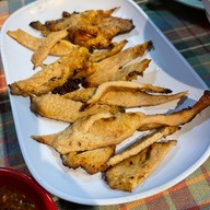 ลาบร้อยเอ็ดพระราม5 สาขา 3 ราชพฤกษ์