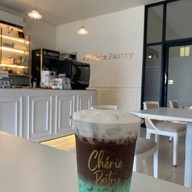 เชรี่ เพสทรี ถนนโชตนา