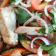 ครัวบีเวล ข้าวหมูทอด