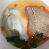 เมนูของร้าน ข้าวเปิ๊บยายเครื่อง