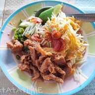 เมนูของร้าน ข้าวคลุกกะปิ ป้าเฉื่อย