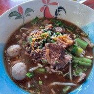 เมนูของร้าน ก๋วยเตี๋ยวป้านาง