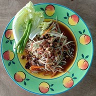 ยำไก่แซ่บยักษ์foodฮาลาล ช้างคลาน