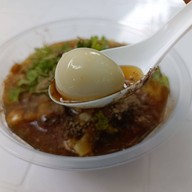 เมนูของร้าน กระเพาะปลาแม่บุญยัง