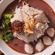 เก๊ายาง ก๋วยเตี๋ยวเรือ หนองผึ้ง