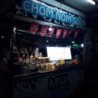 หน้าร้าน Chom Nom Sod