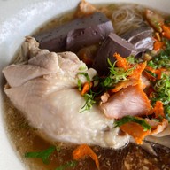 ก๋วยเตี๋ยว ริมทาง