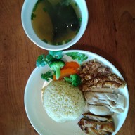 เมนูของร้าน จินชูข้าวมันไก่ สาขาตรัง