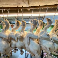 ร้านมันส์ไก่ มทส.ประตู 1