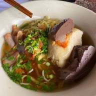 ก๋วยเตี๋ยว ริมทาง