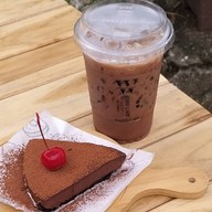 Whanlinn indie cafe' ศรีบุญยืน