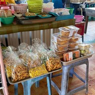 ก๋วยเตี๋ยว ริมทาง