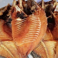 นลินปลาแดดเดียวทอด