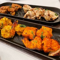 เมนูของร้าน Rang Mahal Rembrandt Hotel
