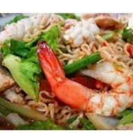 เจ๊มิ้น ยำแซ่บ อาหารตามสั่ง อัมรา