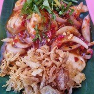 น้ำ ละ ยำ บางทราย