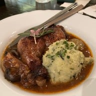 เมนูของร้าน Mellow Garden Restaurant & Bakery