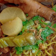 บลูก๋วยเตี๋ยวไก่มะระ