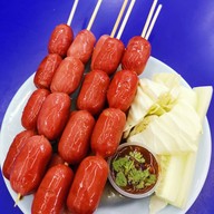 ไส้กรอกอีสาน ขนมจีบ ซาลาเปา บะจ่าง  ร้าน โชกุน ย่างให้ ตลาดพรหมพรณ์