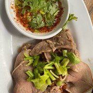 เรือนไทย ก๋วยเตี๋ยวเรือ