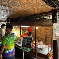 ไอศครีมกะทิสด หม้อดินเผา ตลาดน้ำอโยธยา