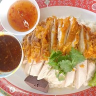 ร้านข้าวมันไก่บางน้ำเปรี้ยว เพชรเกษม110
