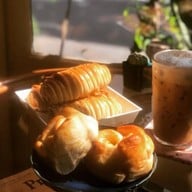 Amitr & Friends Cafe
