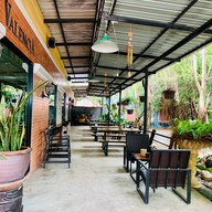 Valencia อ่างศิลา อ่างศิลา