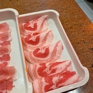 Shimi Shabu (ชิมิ ชาบู) -