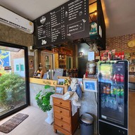 MaMo Cafe อู่ทอง