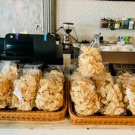 Valencia อ่างศิลา อ่างศิลา