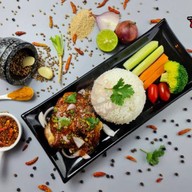 หมี่คลุกเมืองคอน เส้นหมี่ไก่ฉีก หมี่ไก่ฉีก